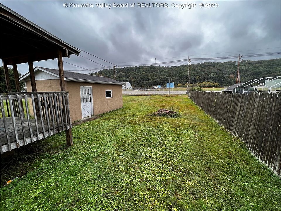 3514 Crane Ave, Huntington, WV 25705 MLS 260952 Zillow