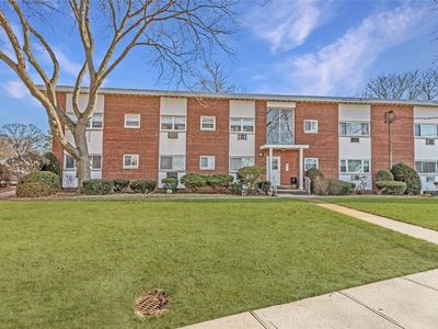 125 Hempstead Gardens Drive #B-1C, West Hempstead, NY, 11552