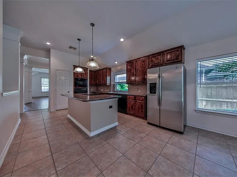 13803 Sherburn Manor Dr — Photo 9