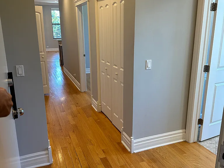 1135 W Chicago Ave #2W — Photo 2