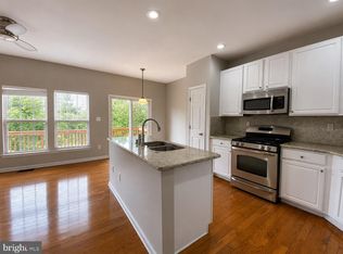21002 Kittanning Ln, Ashburn, VA 20147