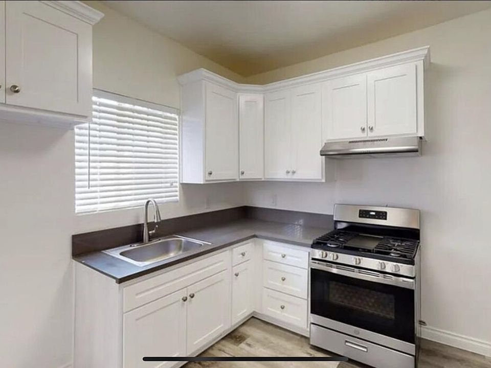 1st image of 1513 W 12th Pl APT 2