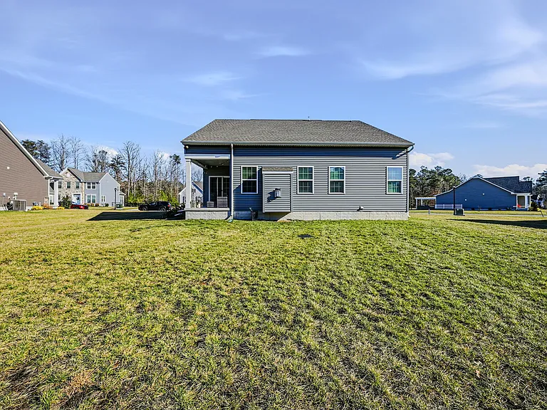 31420 Barefoot Cir — Photo 35
