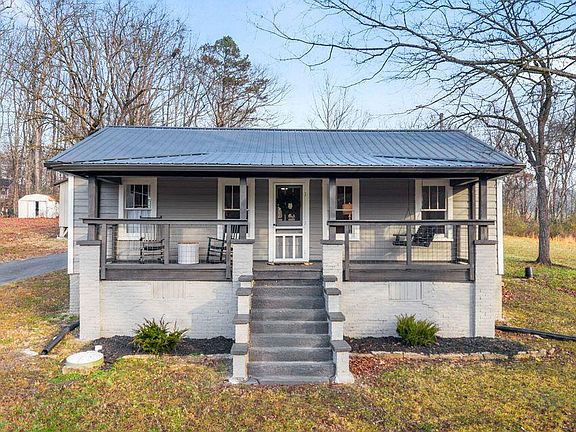 2nd image of 1210 Old Englewood Rd