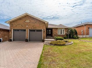 35 Gibbon Dr, Barrie, ON L4N 6S9