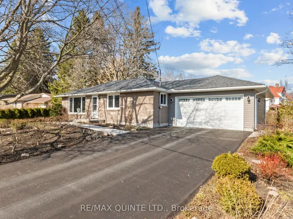 9 Cheer Dr, Brighton, ON K0K 1H0