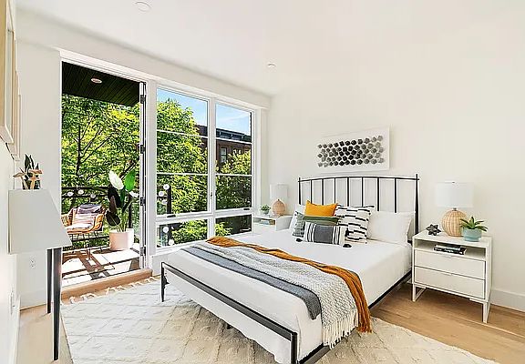 5th image of 26 W 127th St #1B