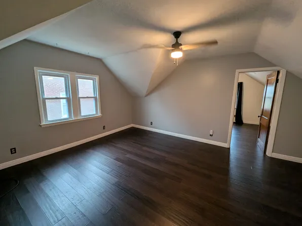 2340 N Bremen St #A, Milwaukee, WI 53212