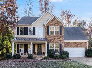 447 Leaf Arbor Ct, Clover, SC 29710