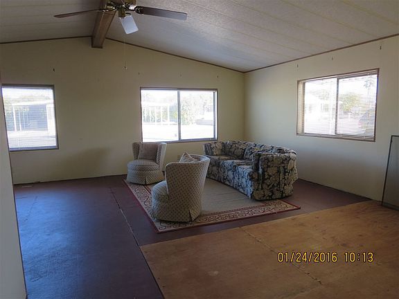 2nd image of 1451 W Mia Ln