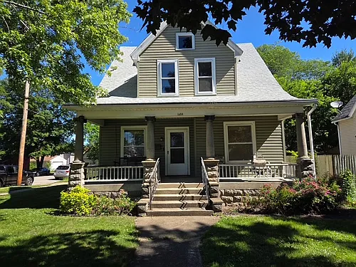 1604 8th Ave Photo 1