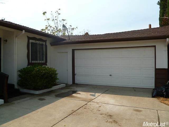 2nd image of 2164 Ferran Ave