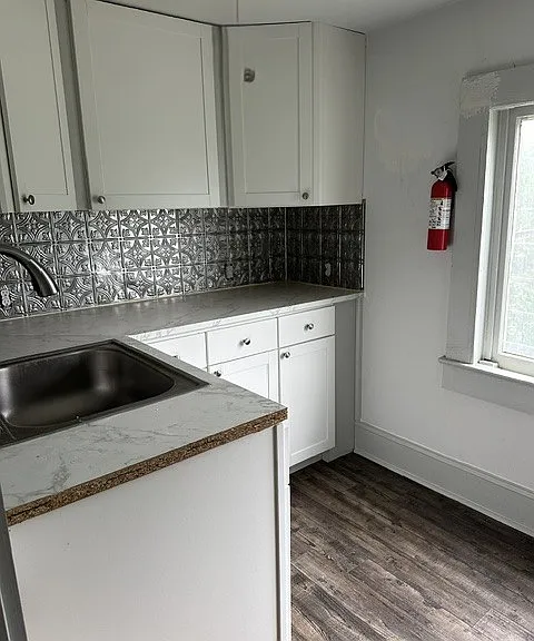 437 W Front St #D — Photo 2