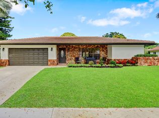 2411 NW 35th St, Boca Raton, FL 33431