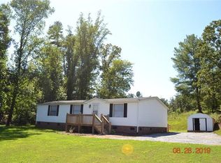 35 Bat Holw, Taylorsville, NC 28681