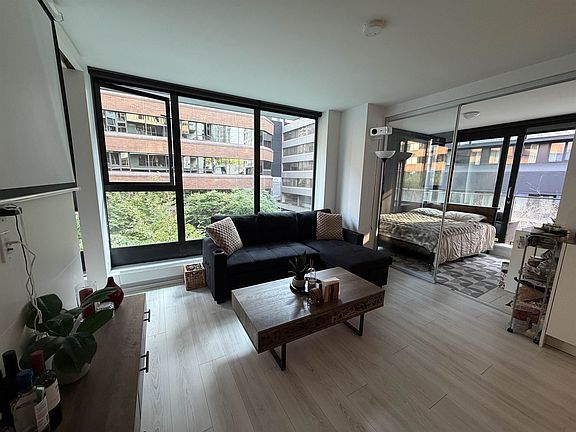 2nd image of 1133 Hornby St #507