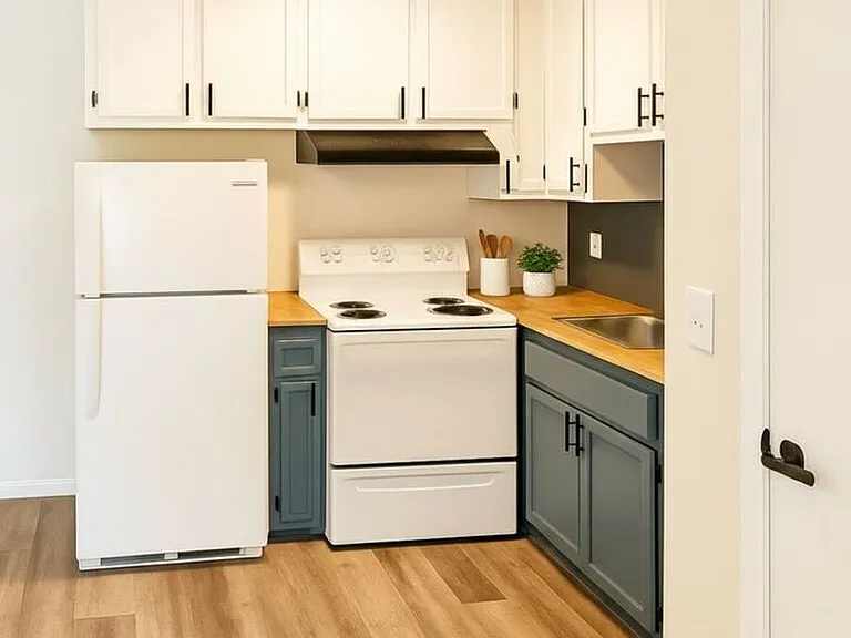 3710 Minnehaha Ave #7 — Photo 3