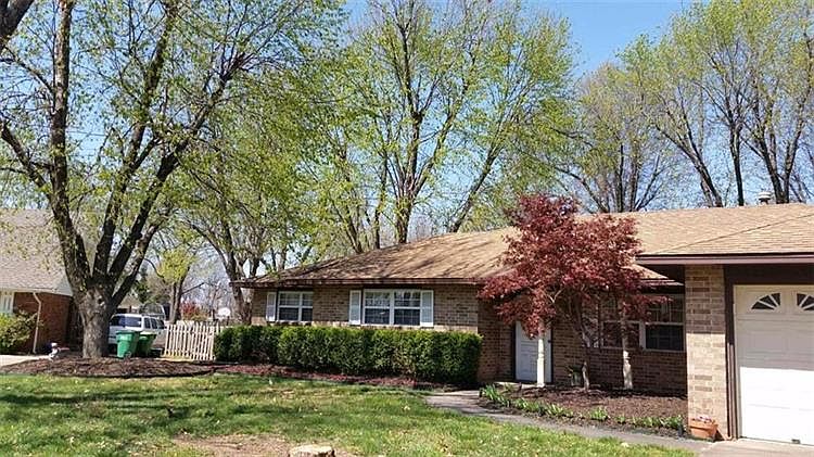 1st image of 1422 Buena Vista Cir