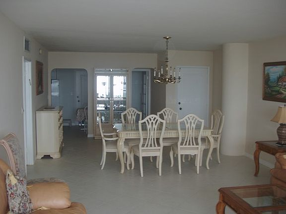 5th image of 5005 Collins Ave APT 520