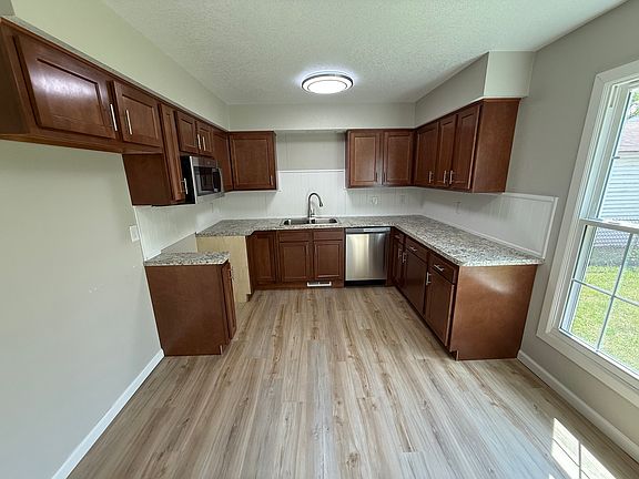 4th image of 3431 Worley Pl