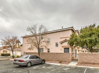 28 Belle La Blanc Ave, Las Vegas, NV 89123