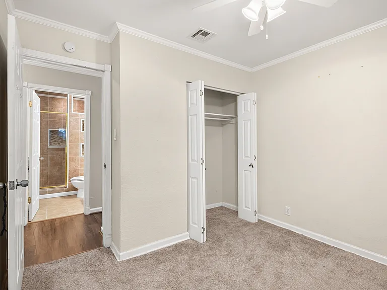 4823 Blue Heron St — Photo 14