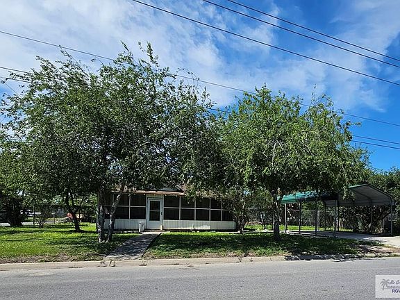 2nd image of 2305 Las Casas St
