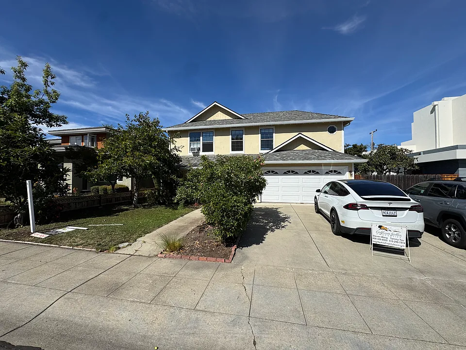 2965 Sandra Pl