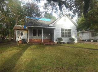 1116 N Roberson St, Conroe, TX 77301