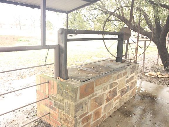 5th image of 524 Vz County Road 1820