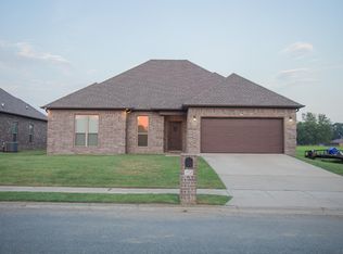 12 Rush Creek Dr, Vilonia, AR 72173
