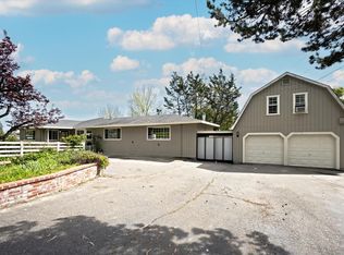 5069 Volkerts Rd, Sebastopol, CA 95472