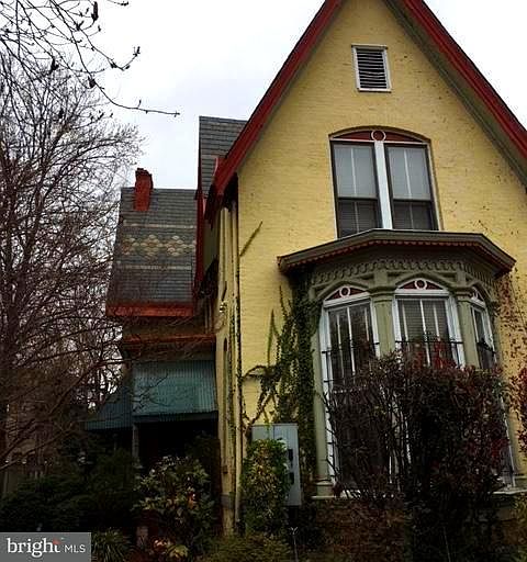 2nd image of 517 T St NW