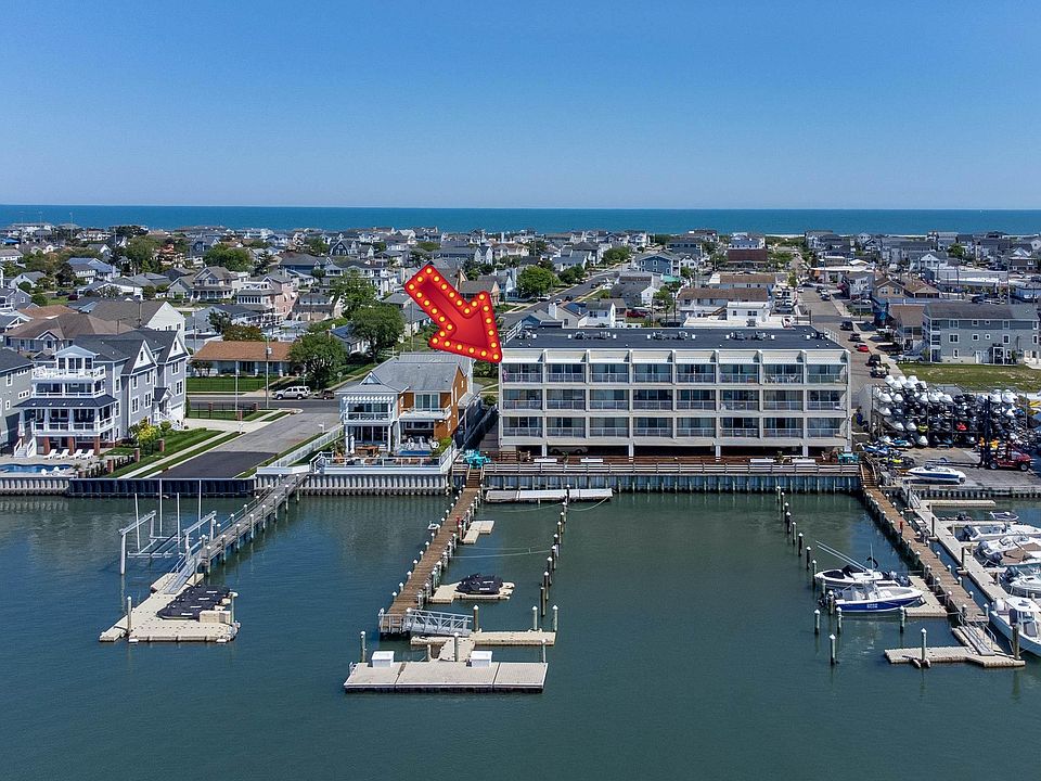 1st image of 3007 Bayshore Ave Unit 24
