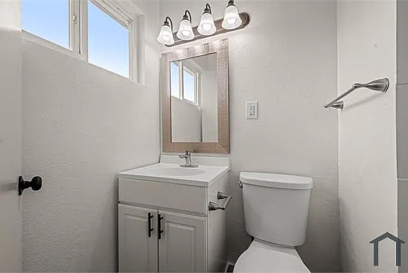 3838 Gibraltar Ave #18 — Photo 21