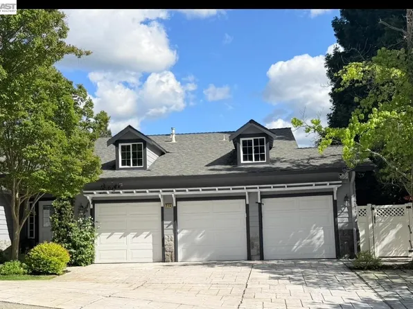 215 Arthur Ct, Danville, CA 94526