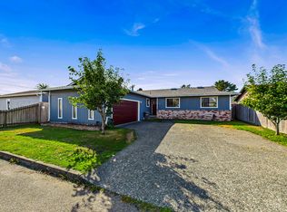 30 Robbie Ln, Eureka, CA 95501