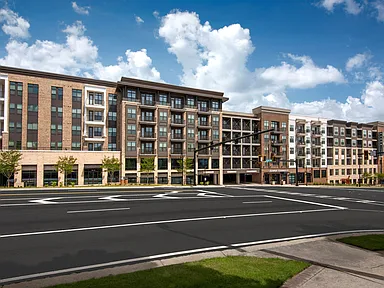 Manor Chamblee Apartments