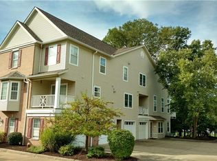 624 Tollis Pkwy #624, Broadview Heights, OH 44147