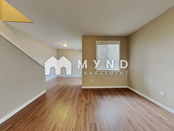 4th image of 3314 NE 43rd Pl