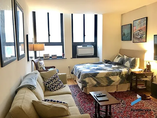 Rented by FirstService Realty (legacy) | media 13