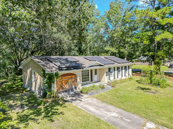 109 Greenhurst Ave, Summerville, SC 29485