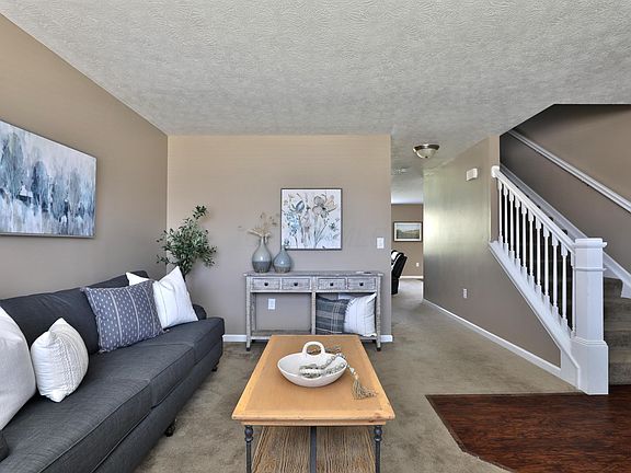 4th image of 3935 Snowshoe Ave