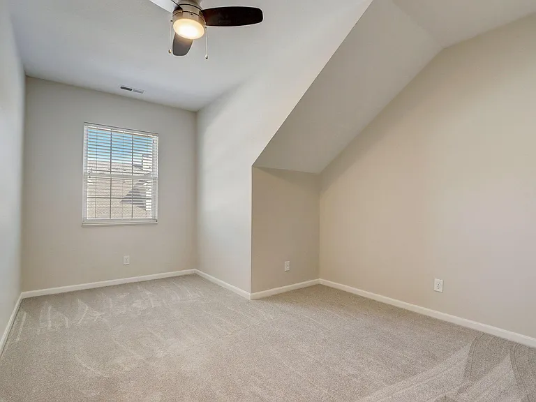 1242 Pawtucket Dr — Photo 24