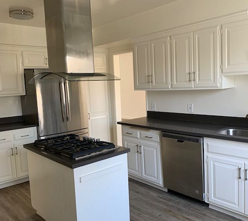 1st image of 1900 Glendon Ave APT 301