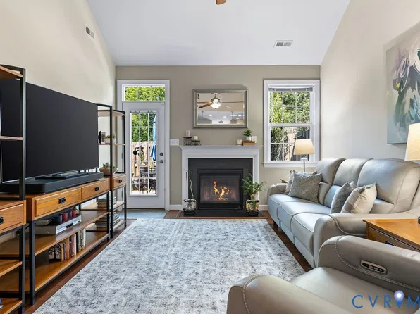 8264 Marley Dr, Mechanicsville, VA 23116