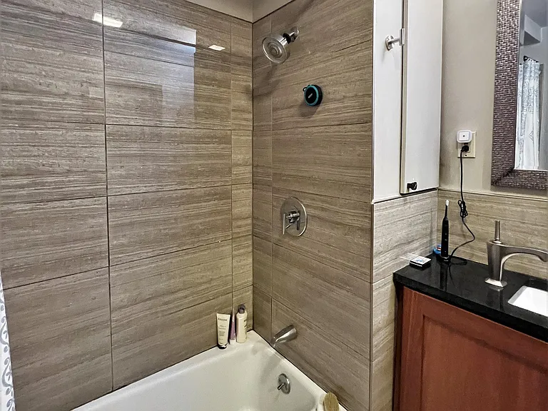 8 Winchester Ct — Photo 11