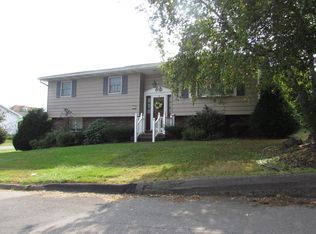 144 River St, Pittston, PA 18640