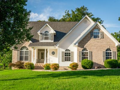 8915 Streamside Dr, Ooltewah, TN, 37363