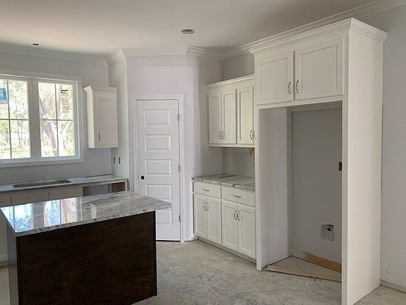 4th image of 3621 Deidra Miller Cir